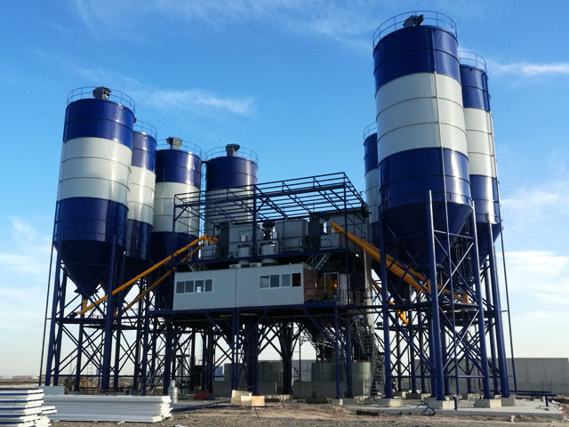 HZS240商品混凝土攪(jiao)拌站